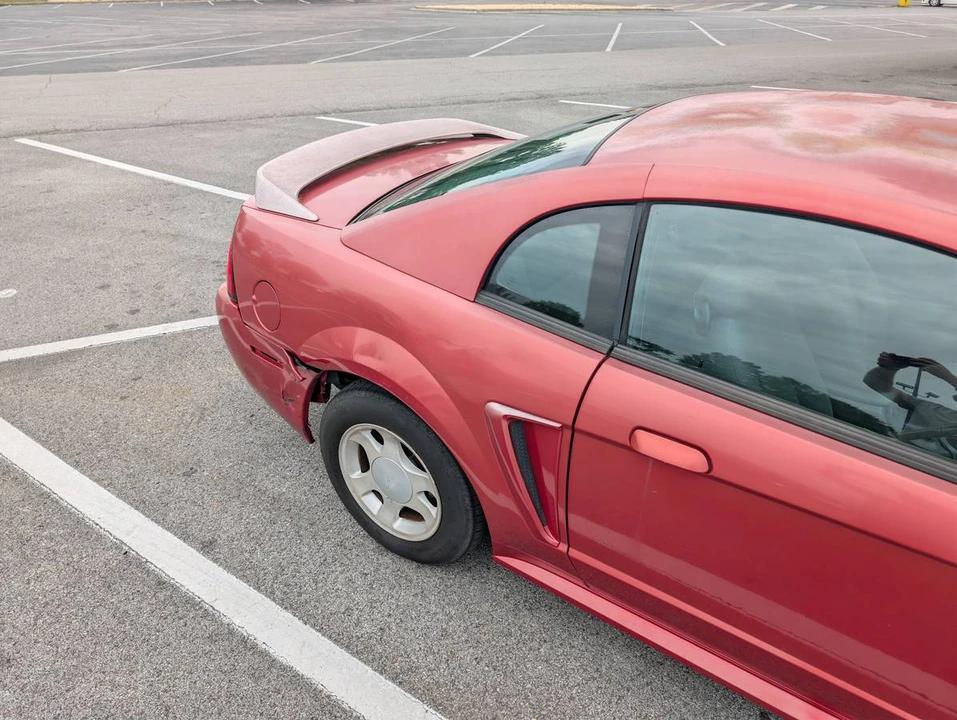 2000 Ford SN95 Mustang - Image 18 of 24