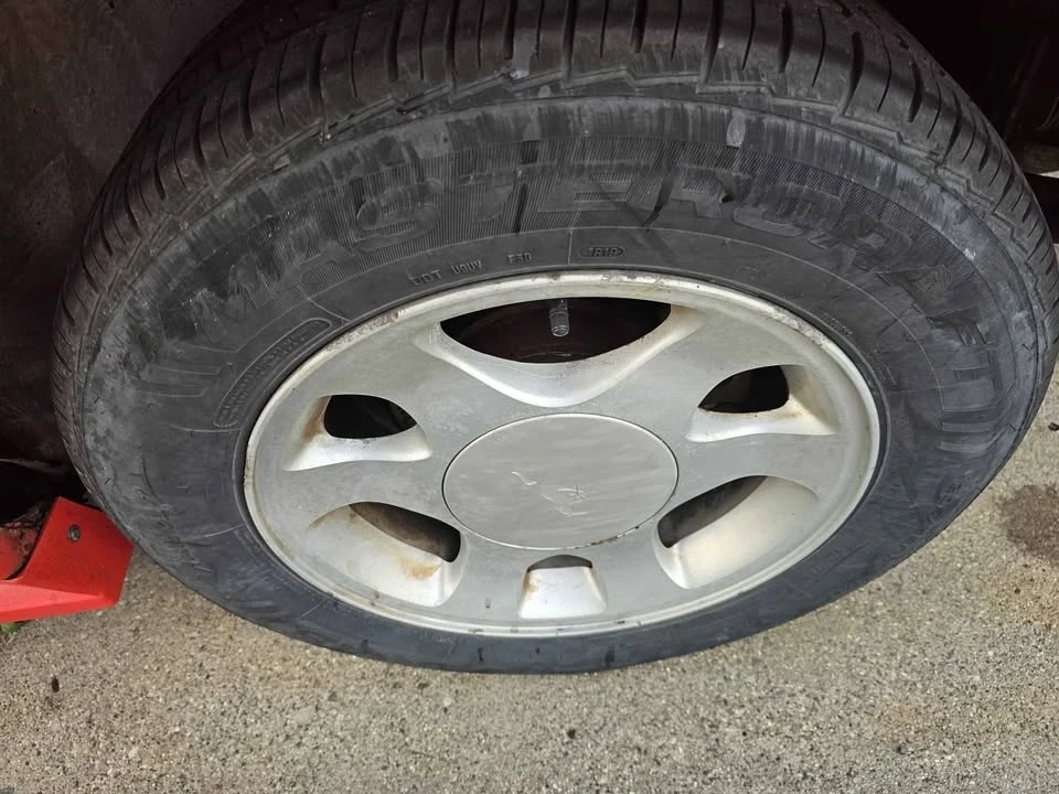 2000 Ford SN95 Mustang - Image 3 of 10