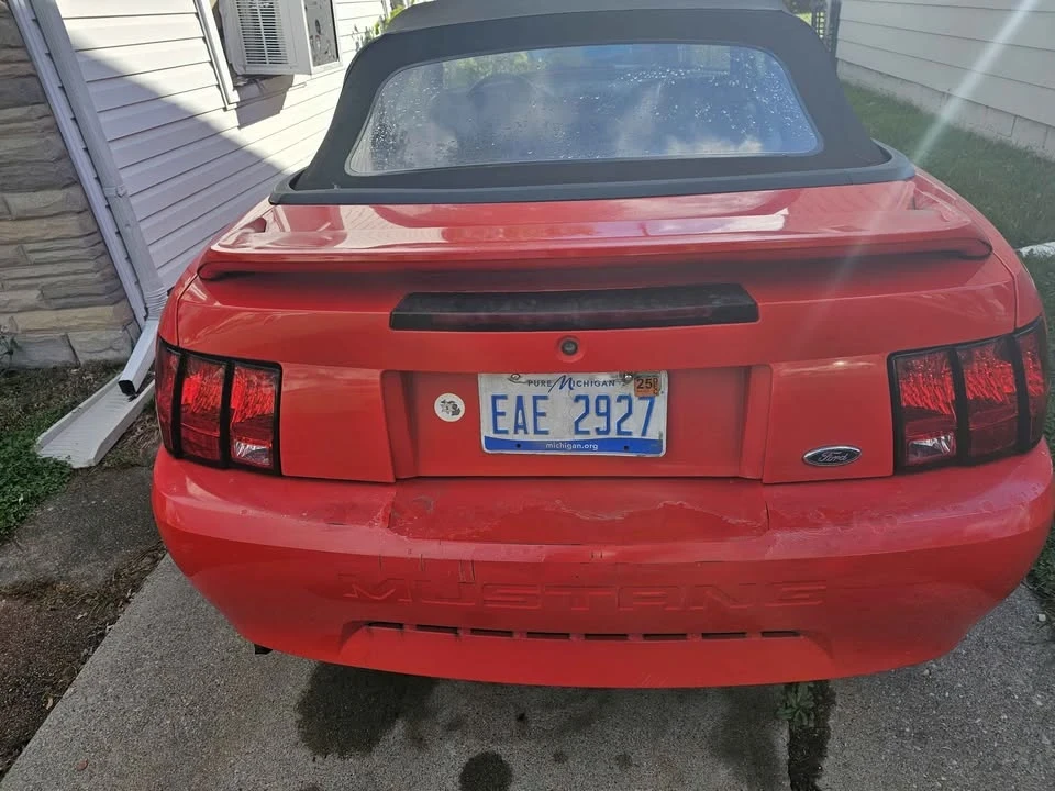 2000 Ford SN95 Mustang - Image 2 of 10