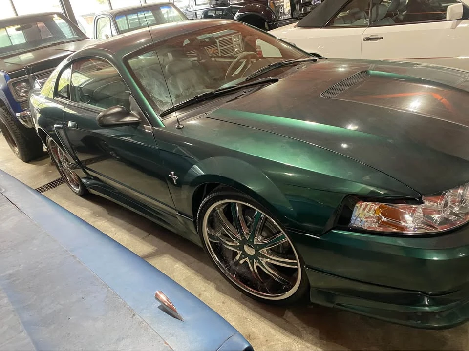 2000 Ford SN95 Mustang - Image 3 of 3