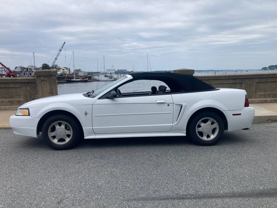 2000 Ford SN95 Mustang - Image 13 of 14