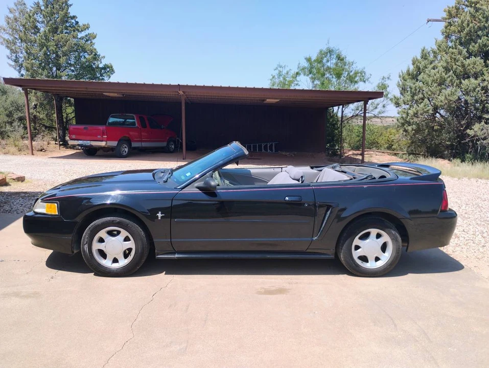 2000 Ford SN95 Mustang - Image 4 of 11