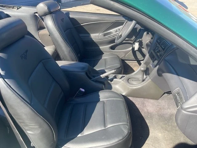 2000 Ford SN95 Mustang - Image 13 of 19