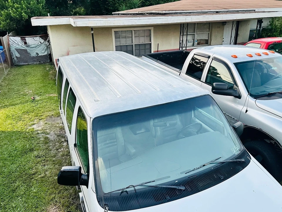 2000 Ford Econoline Van - Image 7 of 21