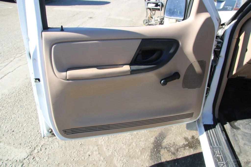 2000 Ford Ranger 2nd Gen - Image 13 of 21