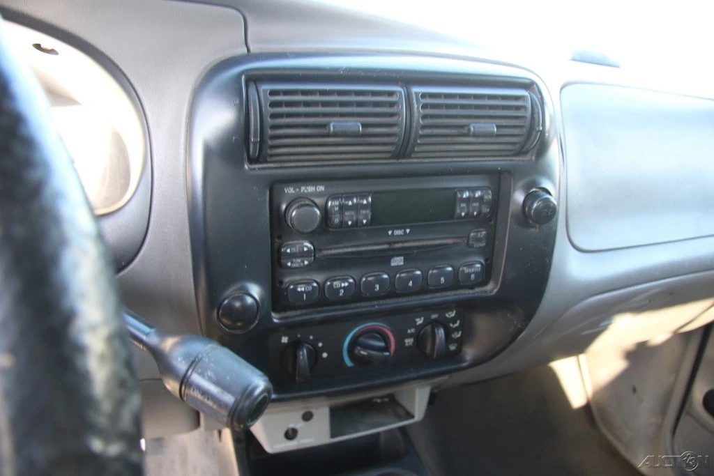 2000 Ford Ranger 2nd Gen - Image 17 of 21