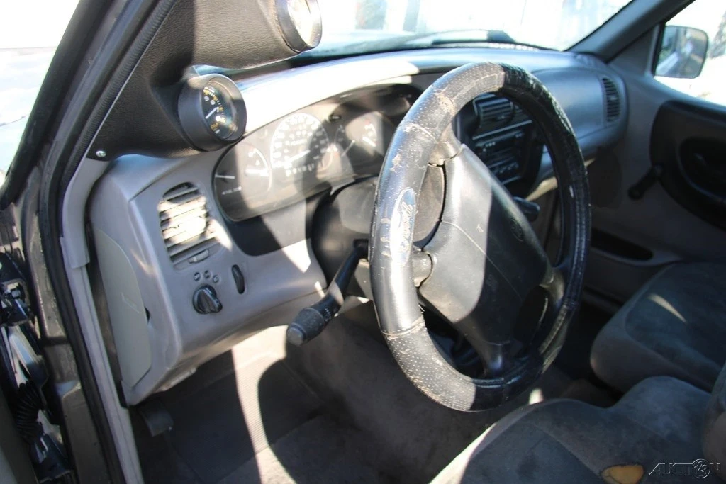 2000 Ford Ranger 2nd Gen - Image 14 of 21