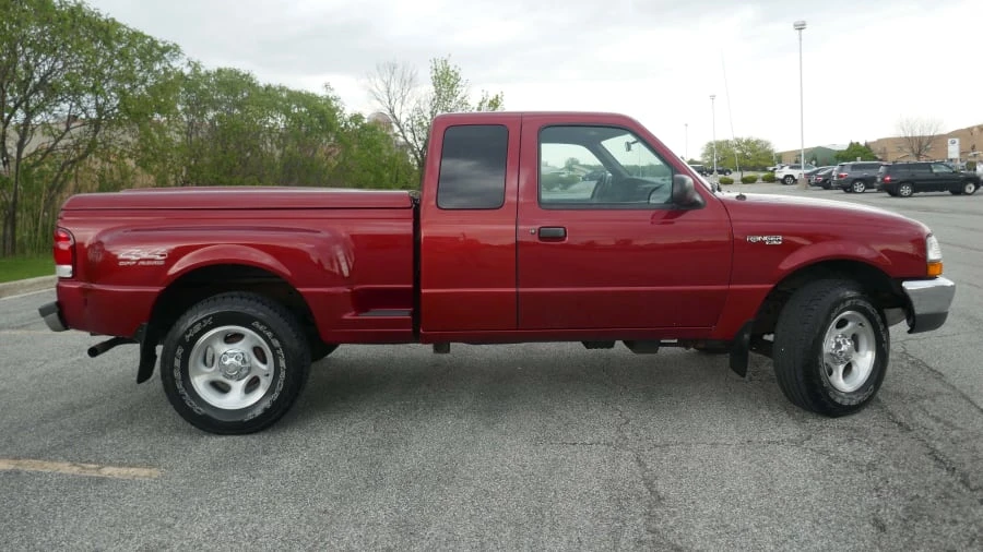 2000 Ford Ranger 3rd Gen - Image 2 of 17
