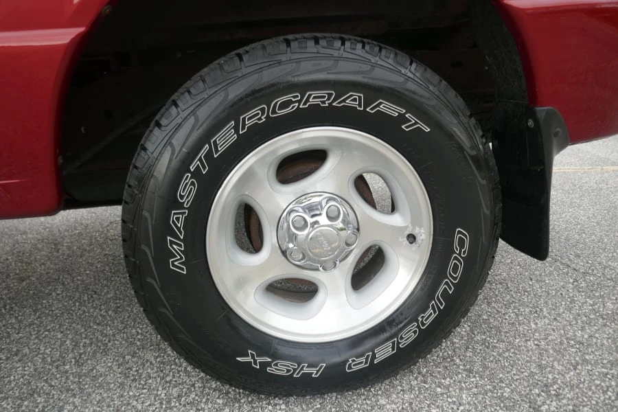 2000 Ford Ranger 3rd Gen - Image 11 of 17