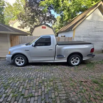 2000 Ford F-150 SVT Lightning