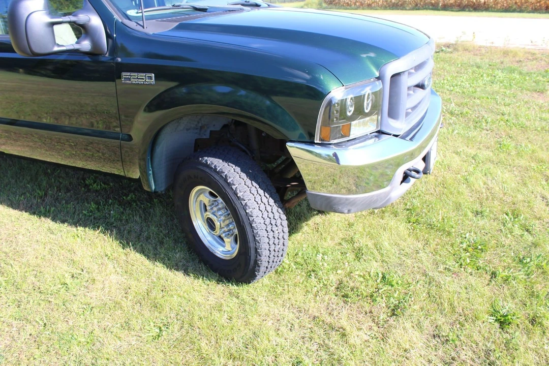 2000 Ford Super Duty 1st Gen - Image 5 of 12