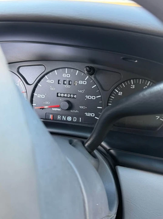 2000 Ford Taurus 4th Gen - Image 4 of 4