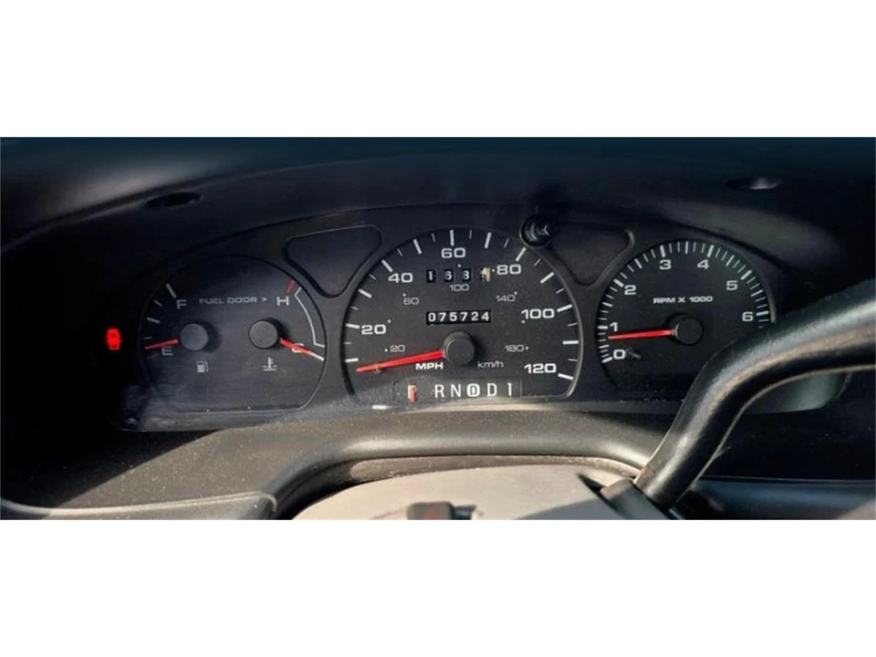 2000 Ford Taurus 4th Gen - Image 15 of 17