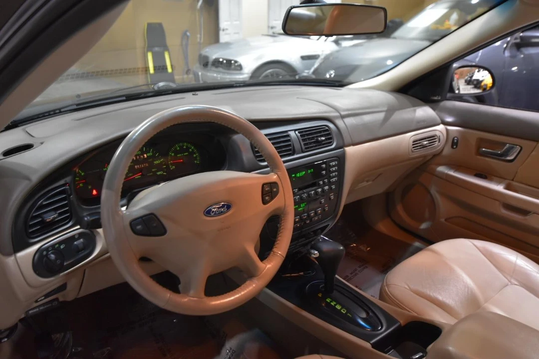 2000 Ford Taurus 4th Gen - Image 12 of 21