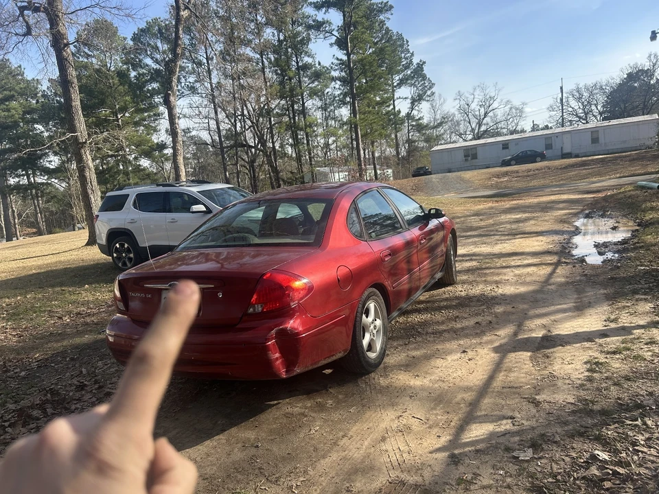 2000 Ford Taurus 4th Gen - Image 3 of 8