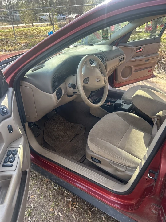 2000 Ford Taurus 4th Gen - Image 5 of 8