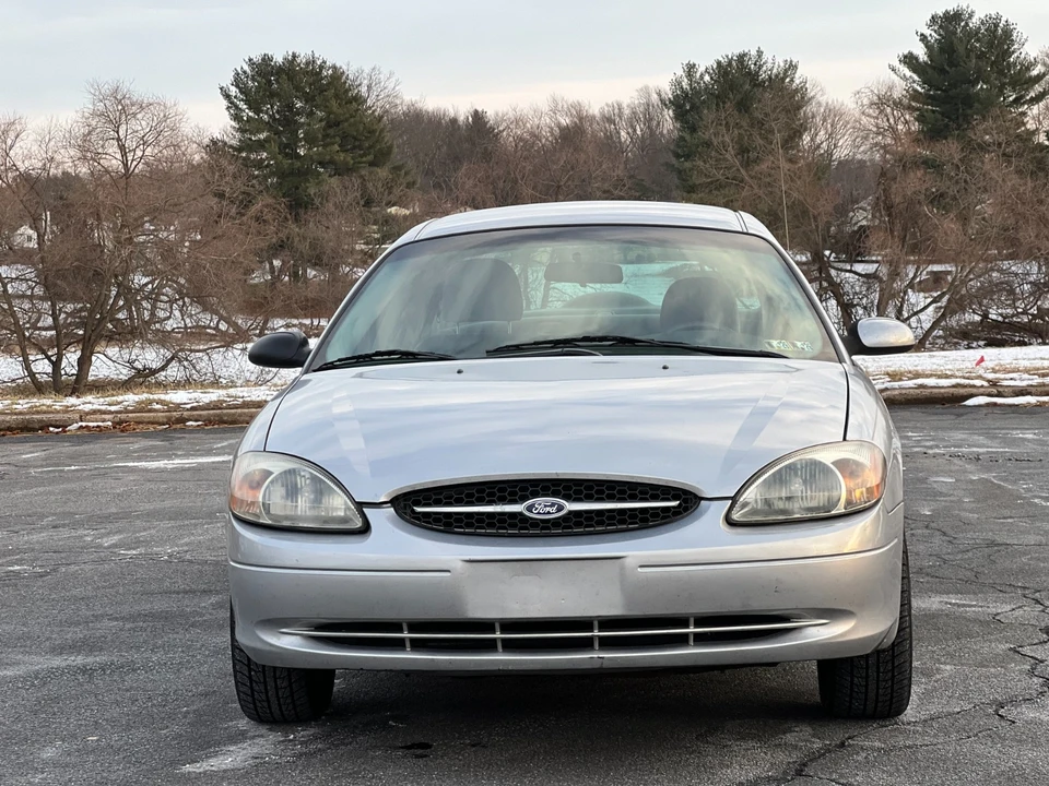 2000 Ford Taurus 4th Gen - Image 2 of 21