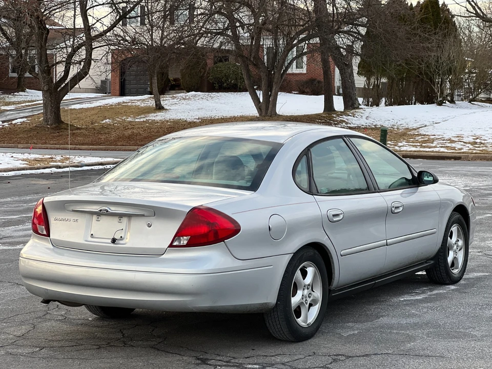 2000 Ford Taurus 4th Gen - Image 6 of 21