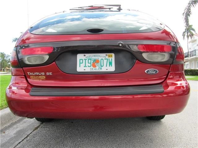 2000 Ford Taurus 4th Gen - Image 5 of 12