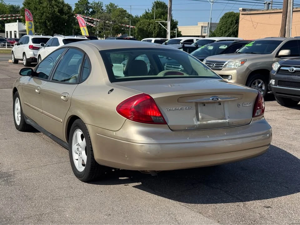 2000 Ford Taurus 4th Gen - Image 4 of 15