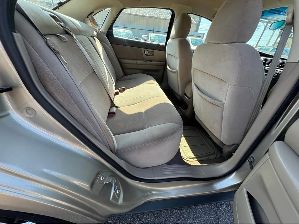 2000 Ford Taurus 4th Gen - Image 13 of 15