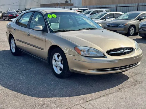 2000 Ford Taurus SES Sedan 4D