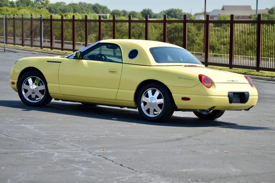 2000 Ford Thunderbird - Image 23 of 25