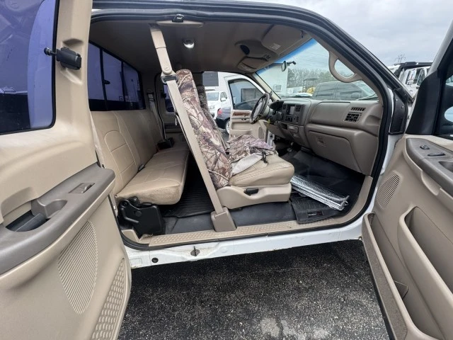 2000 Ford Super Duty 1st Gen - Image 13 of 21