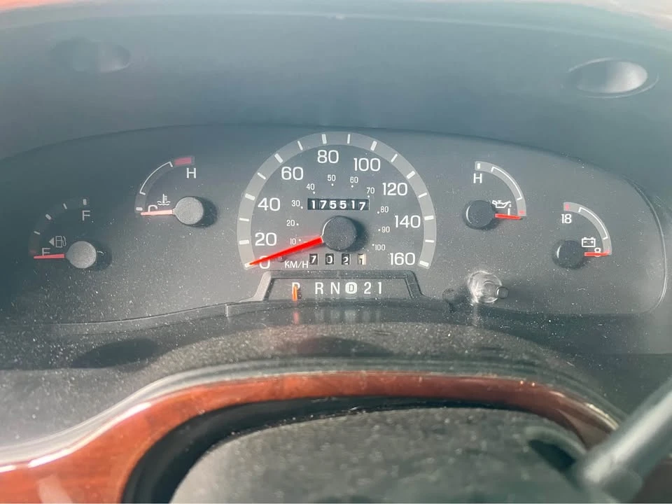 2000 Ford Econoline Van - Image 11 of 11