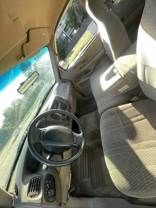 2000 Ford F-150 10th Gen - Image 3 of 11