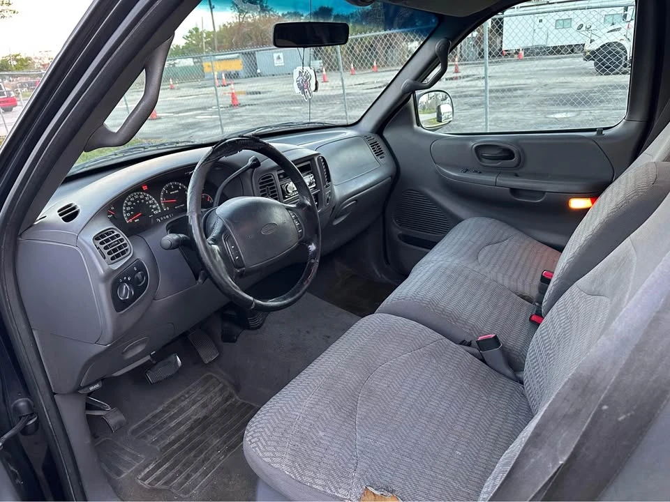 2000 Ford F-150 10th Gen - Image 9 of 11