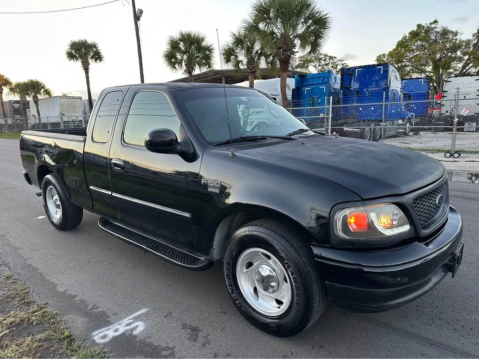 2000 Ford F-150 10th Gen - Image 3 of 11
