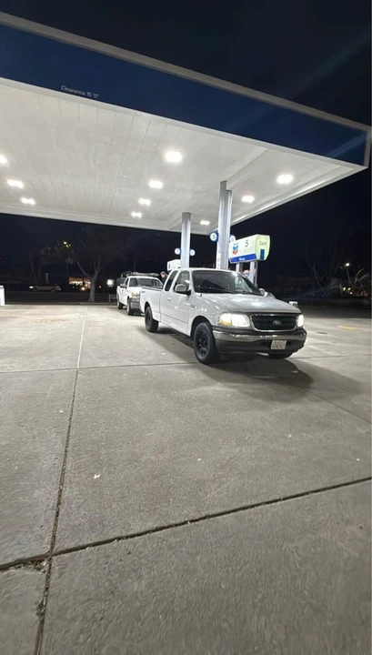 2000 Ford F-150 10th Gen - Image 2 of 7