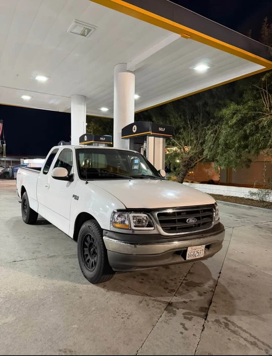2000 Ford F-150 10th Gen - Image 3 of 7
