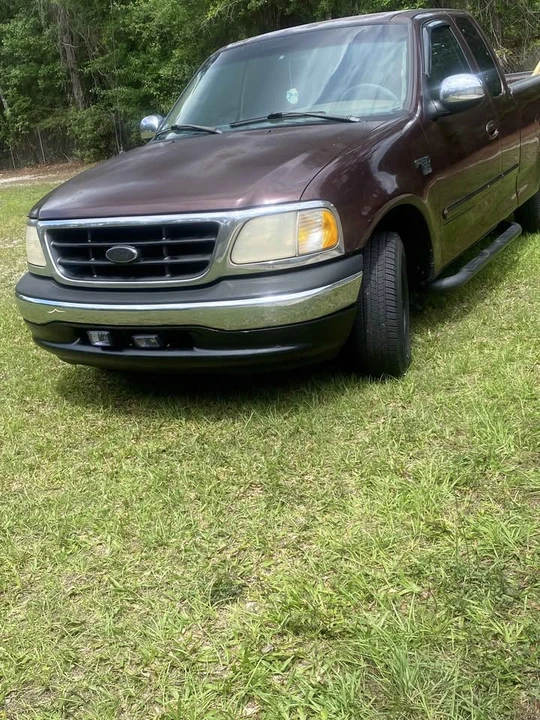 2000 Ford F-150 10th Gen - Image 2 of 4
