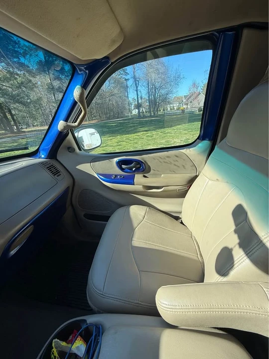 2000 Ford F-150 10th Gen - Image 11 of 12