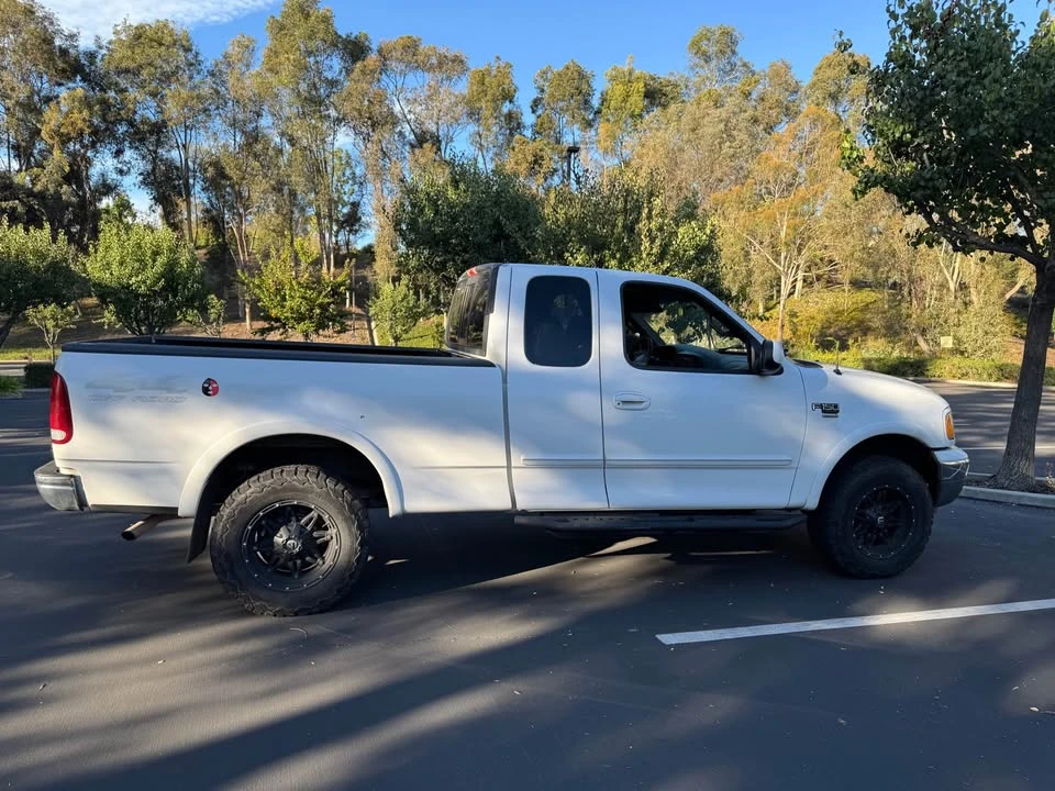 2000 Ford F-150 10th Gen - Image 4 of 13