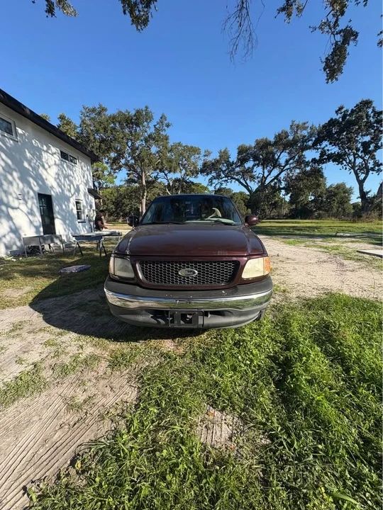 2000 Ford F-150 10th Gen - Image 3 of 20