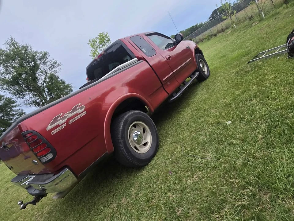 2000 Ford F-150 10th Gen - Image 2 of 6