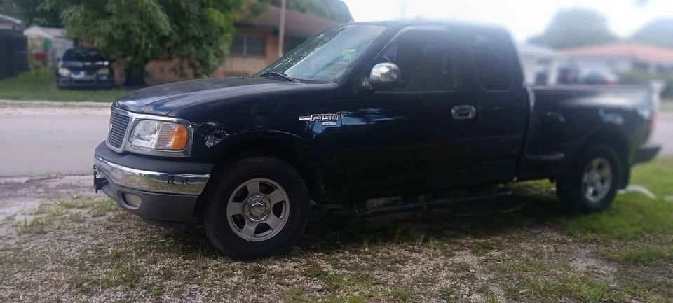 2000 Ford F-150 10th Gen - Image 3 of 4