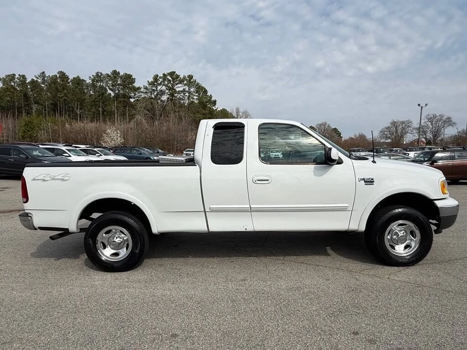 2000 Ford F-150 10th Gen - Image 4 of 19