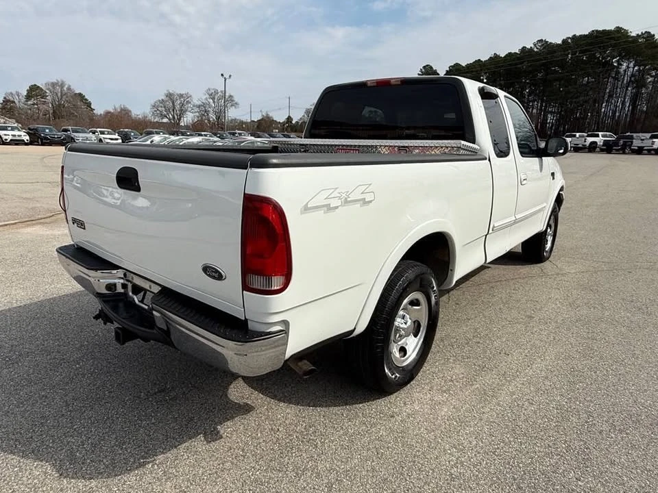 2000 Ford F-150 10th Gen - Image 5 of 19
