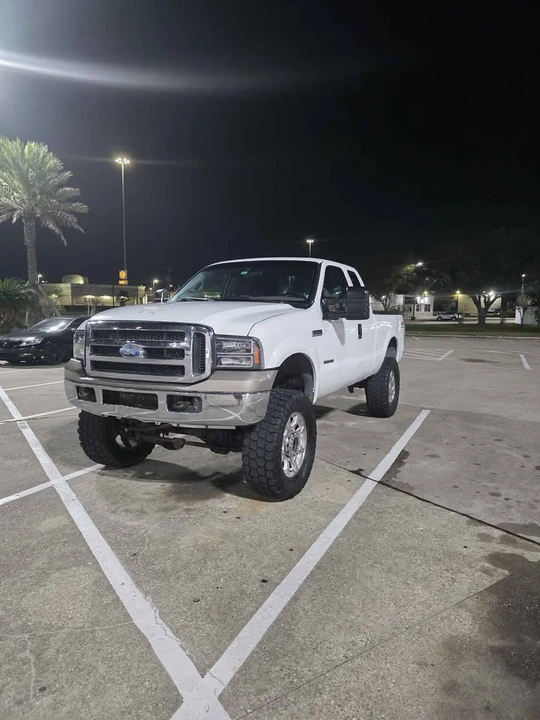 2000 Ford Super Duty 1st Gen - Image 7 of 17