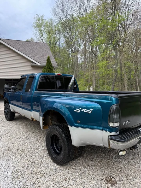 2000 Ford F-Series - Image 2 of 7