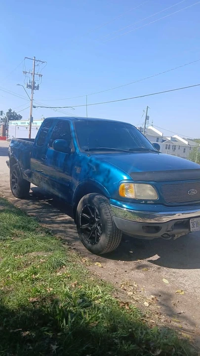 2000 Ford F-150 10th Gen - Image 2 of 5