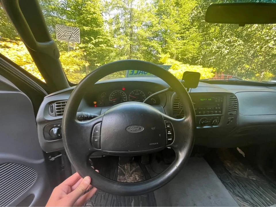 2000 Ford F-150 10th Gen - Image 6 of 9