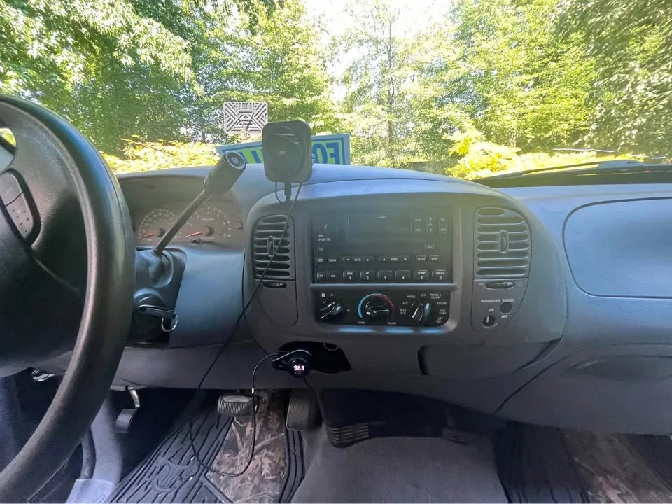2000 Ford F-150 10th Gen - Image 7 of 9