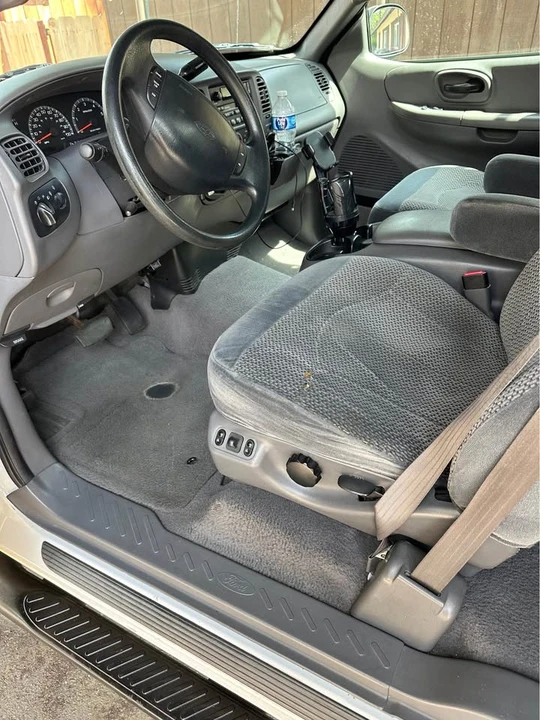 2000 Ford F-150 10th Gen - Image 8 of 10