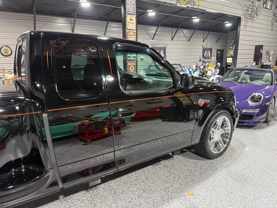 2000 Ford F-150 10th Gen - Image 9 of 19