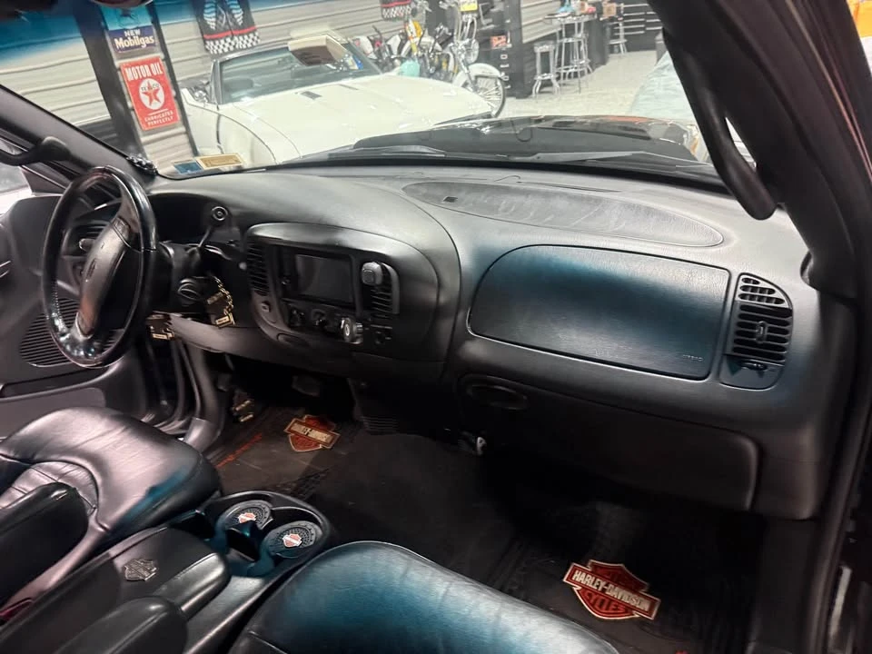 2000 Ford F-150 10th Gen - Image 13 of 19